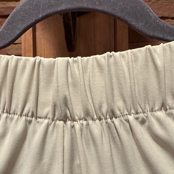 BNWT Zara Green Soft Pants - Picture 8 of 8